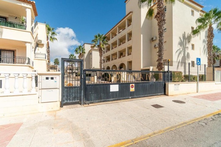 Mieszkanie Sprzedaż Costa Blanca Playa Flamenca 27