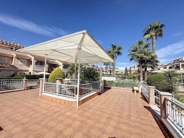 Mieszkanie Sprzedaż Costa Blanca Playa Flamenca 15